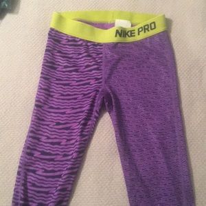 Girls athletic legging, Capri